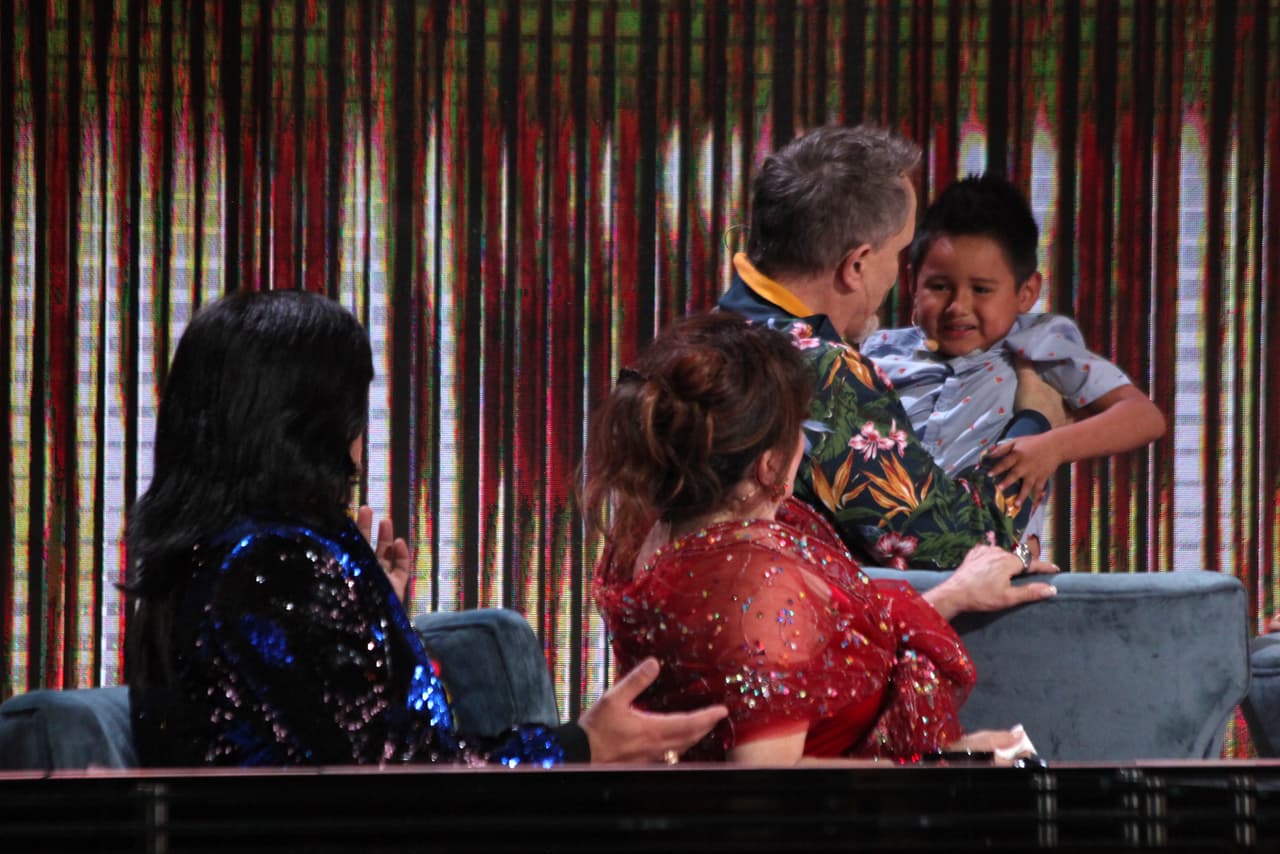 Otro participante que lo conmovió al extremo fue Giovani. Su historia y la de su familia hizo que todos los jueces reaccionaran, emocionales.