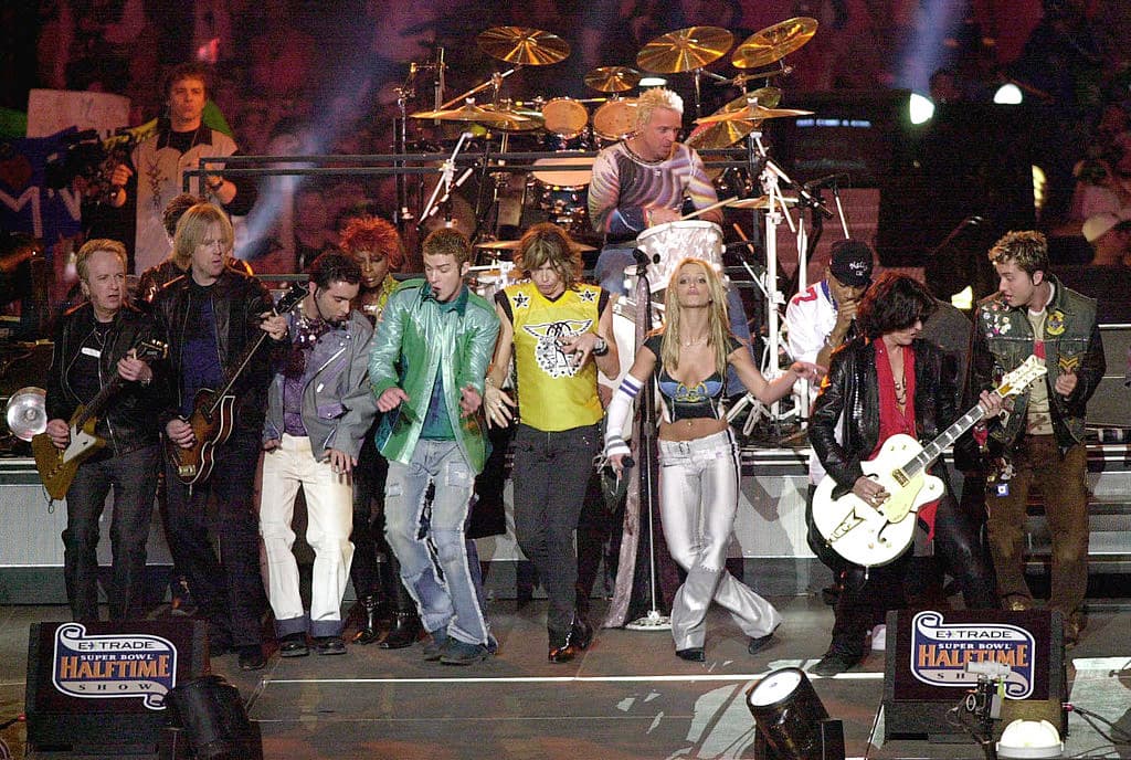 Aerosmith, Britney Spears, NSYNC, Nelly y Mary J. Blige | 2001
