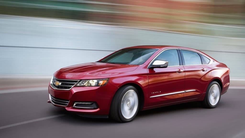 <b>Chevrolet Impala</b>: Las ventas de este competente y atractivo sedán grande de Chevrolet están sufriendo duramente en 2017 víctima de su dura competencia y del constante flujo de compradores hacía las camionetas SUV y crossover.