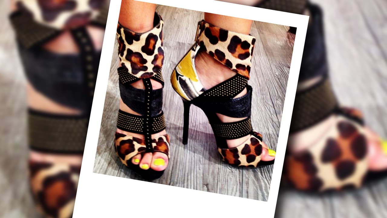 "Cosas de mujeres" escribió en su post.