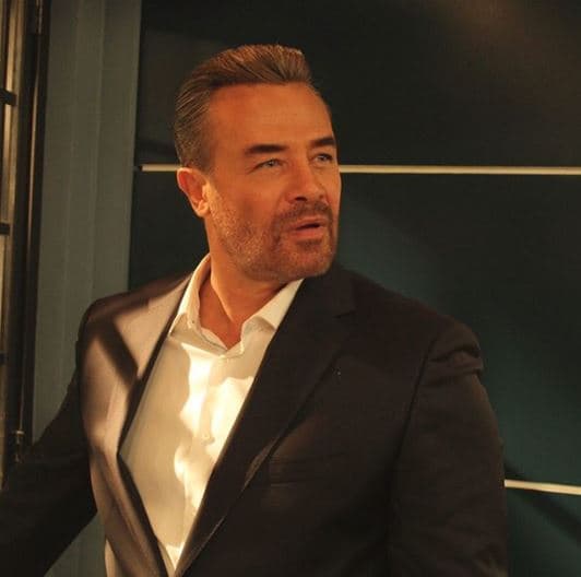 Actualmente, Sergio Sendel está de regreso en la pantalla chica, en la serie 
<b><a href="https://www.univision.com/famosos/juliantina-y-aristemo-las-parejas-gay-mas-famosas-de-las-telenovelas-compartiran-pantalla-fotos">'Juntos, el corazón nunca se equivoca'</a></b>.