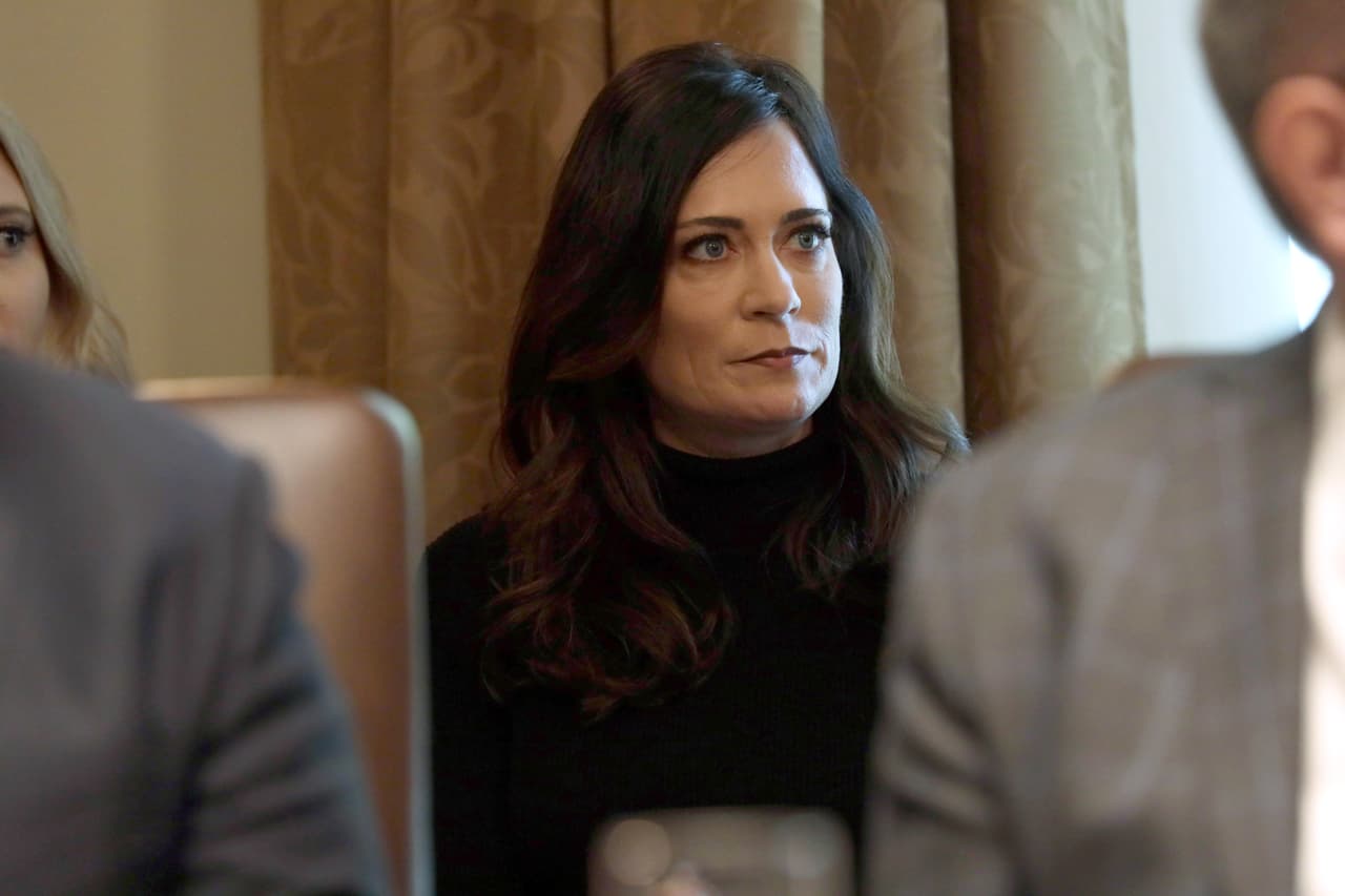 <b>Stephanie Grisham.</b> Era la jefa de gabinete y secretaria de prensa de la primera dama Melania Trump. También renunció el 6 de enero.
<br>