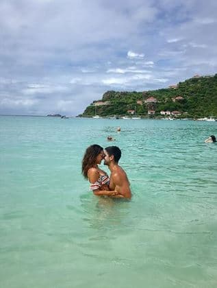 La publicación ha recibido poco más de 20,000 
<i>Likes</i>, así como diversos comentarios, entre los que destaca el hecho por la actriz mexicana Eiza González, quien escribió: "¡OMG! ¡Qué emoción! ¡Felicidades!".