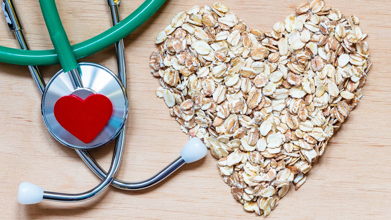 La avena y más alimentos que te ayudan a bajar el colesterol