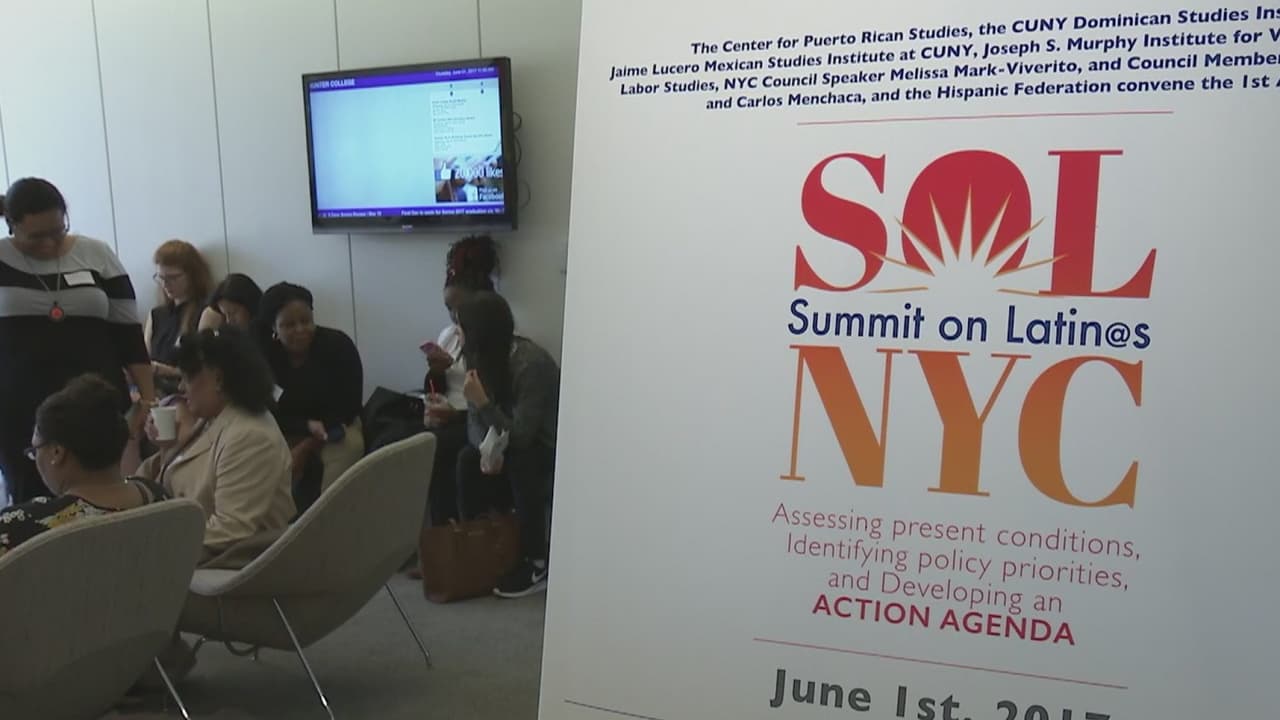 Una cumbre de hispanos enfatiza la importancia de que la comunidad se movilice por sus derechos