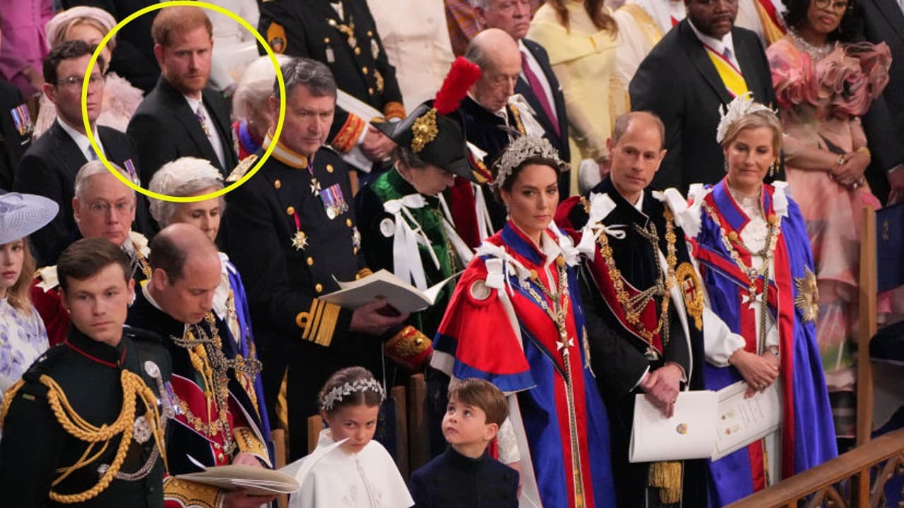 El príncipe Harry no figuró en la coronación del rey Carlos III.