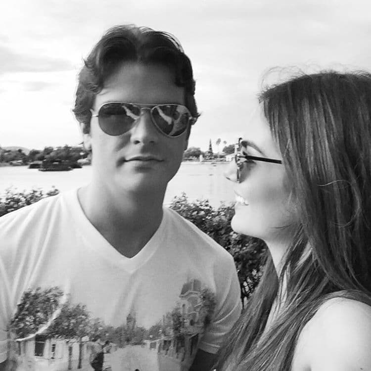 Pero también en compañía de su nuevo amor, con quien hace unos días estuvo de vacaciones en Disney.