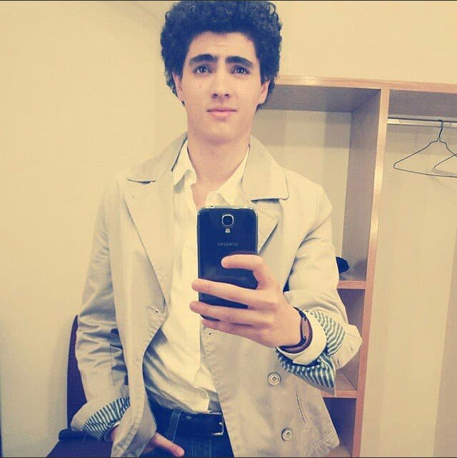 Este peculiar personaje fue interpretado por 
<b>Omar Yubeili</b>, quien ya es todo un joven galán.