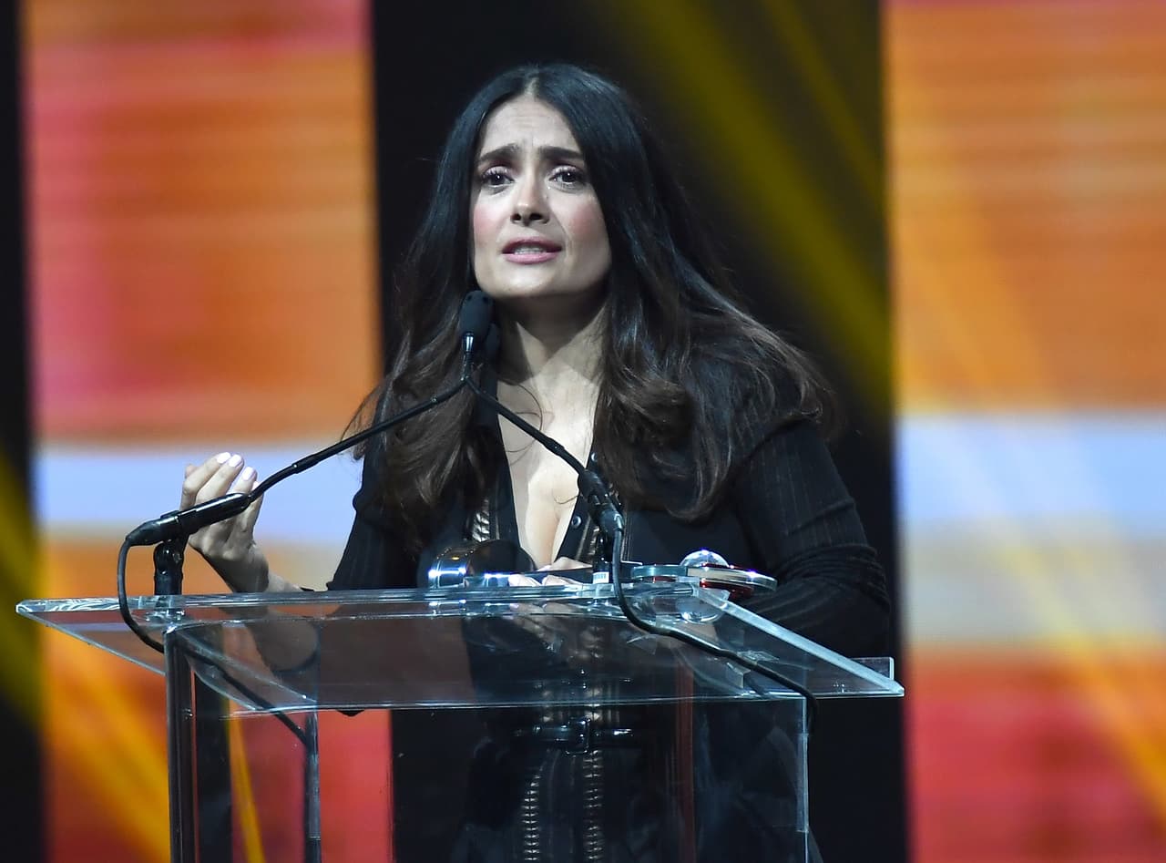 La actriz mexicana, que el 30 de marzo recibió el premio 'CinemaCon Vanguard', por parte de la Asociación Nacional de Dueños de Teatros en EEUU, no muere por ganar un Oscar. Sin embargo, ha dicho que su esposo, Francois Henri Pinault, siempre le pregunta cuándo ganará uno.