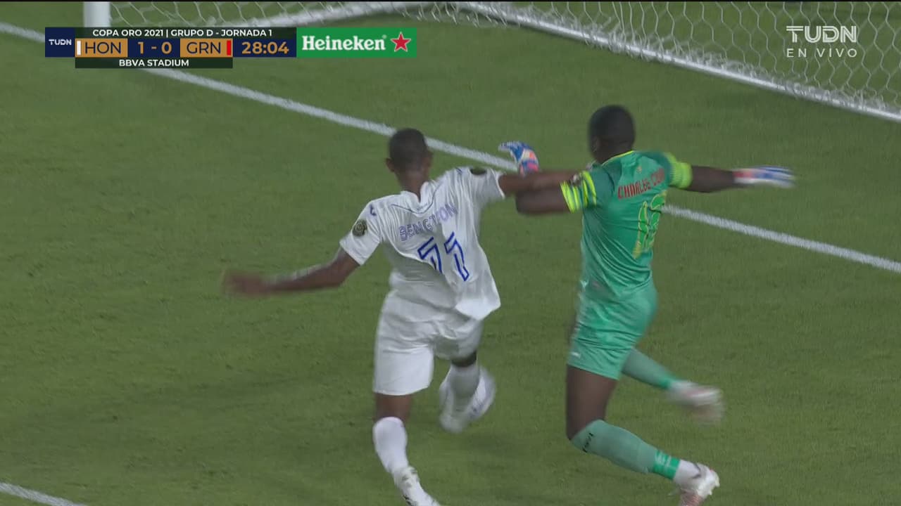 ¿Recuerdan a Higuita? Portero de Granada se manda ‘osote’ para el 1-0