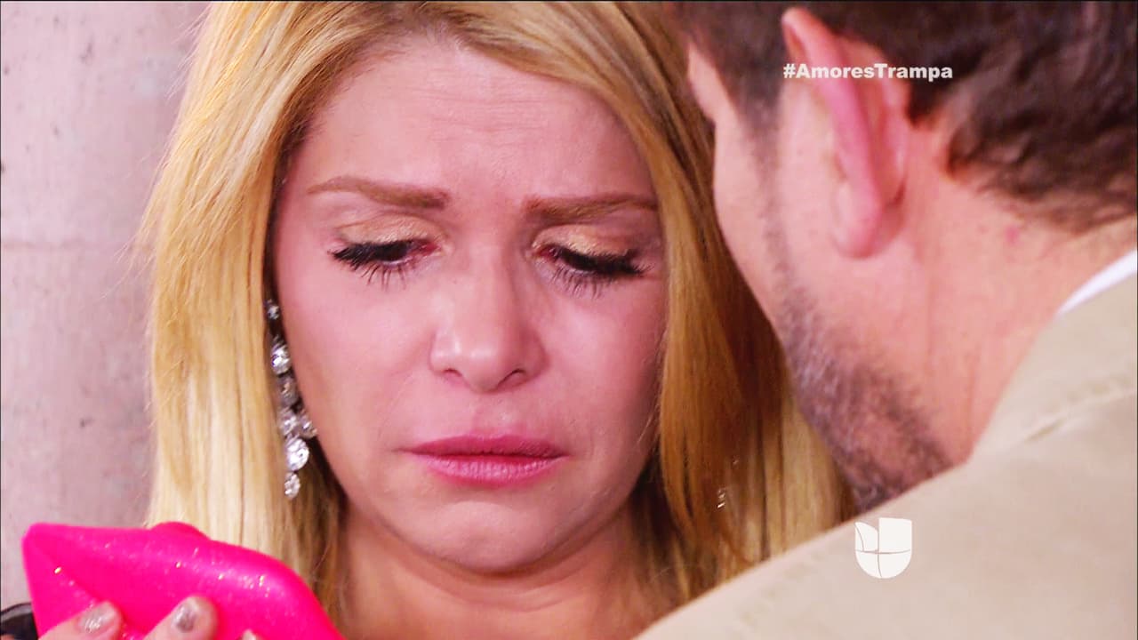 Recuerda que está obsesionado con Isabel.