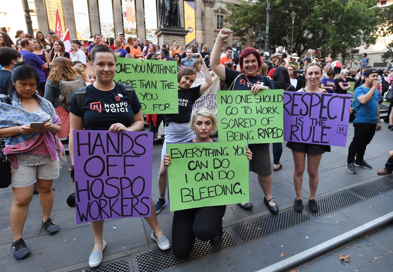 <b>Australia. </b>Este país
<b> </b>amaneció con esta protesta pacífica de un grupo de mujeres que reclamó respeto y el cese del acoso sexual.