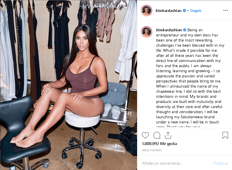 "Siempre estoy escuchando, aprendiendo y creciendo. Aprecio mucho la pasión y las variadas perspectivas que las personas me brindan. Cuando anuncié el nombre de mi línea de fajas, lo hice con las mejores intenciones en mente", 
<b><a href="https://www.instagram.com/p/BzYFv6tAHRb/" target="_blank">escribió Kim</a></b> junto a una imagen en la que se le ve luciendo una de las fajas (foto).