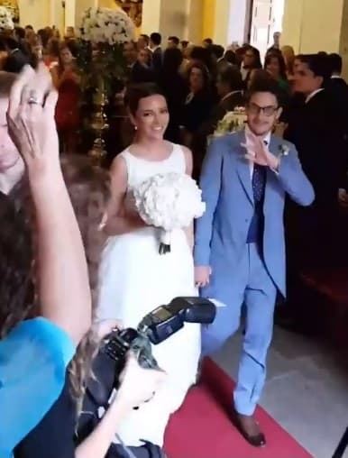 La boda religiosa fue en punto de las 12 del día, en una iglesia al sur de la Ciudad de México.