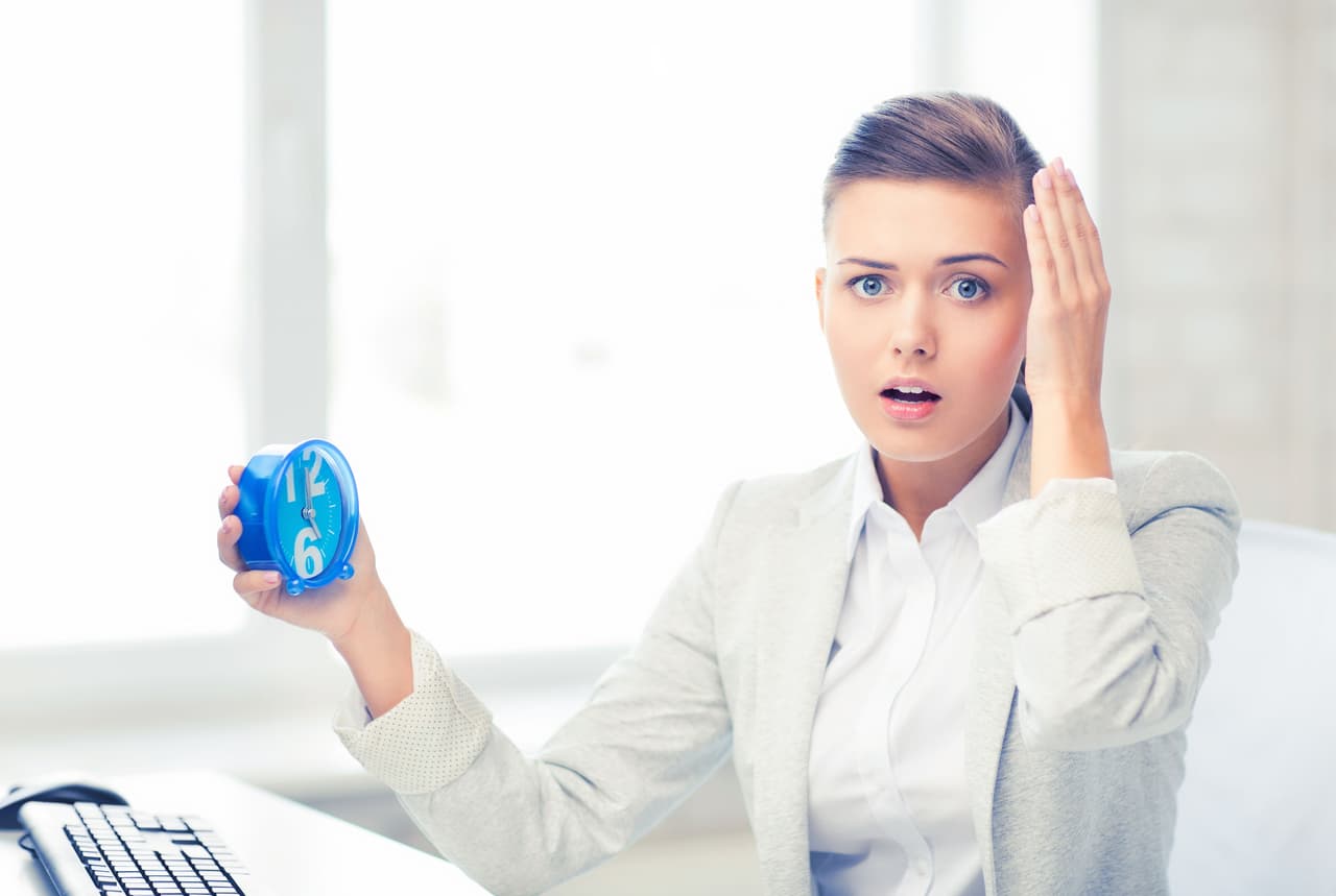 <b>Sé disciplinada. </b>La disciplina es la base de todo, ya que si no se tiene este elemento te será muy difícil cumplir todo lo que te propongas. Es muy importante que te conviertas en alguien que sigue un orden y procura cumplirlo.