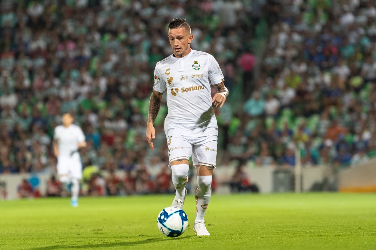 Brian Lozano, 9 goles. El uruguayo de San Luis ha firmado su torneo más goleador en su carrera futbolística.