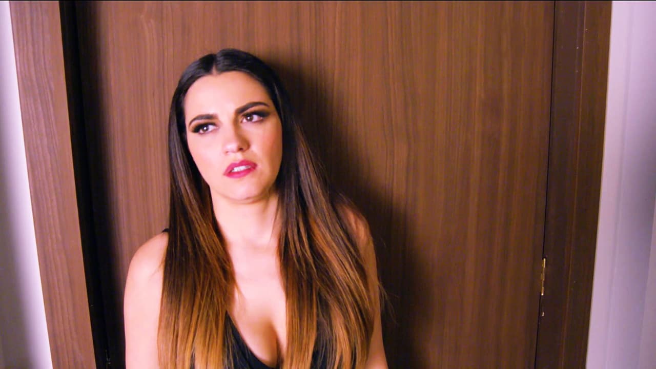 Perroni también habló así de su más reciente proyecto como actriz: "[...] Y en este momento estoy haciendo una serie ('El juego de las llaves') que me encanta [...]".