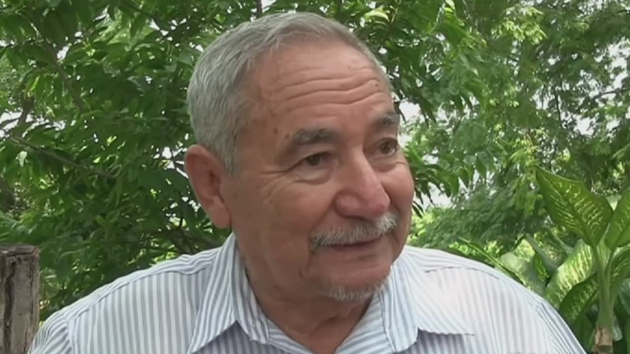 Habló con Univision Pablo Aguilera, hermano de Juan Gabriel