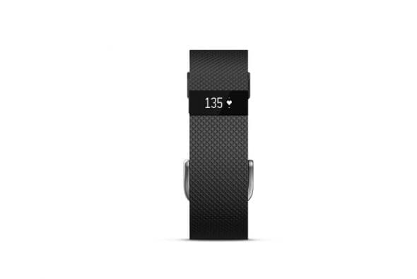 ¿Tu papá es fan de hacer ejercicio y mantenerse en forma? Ya no busques más este es su regalo ideal, pues con el Fitbit Cargo HR sabrá el ritmo de su corazón cuando haga sus rutinas de ejercicio. Él será feliz durante sus entrenamientos y además puede traerla todo el día para checar su salud.
