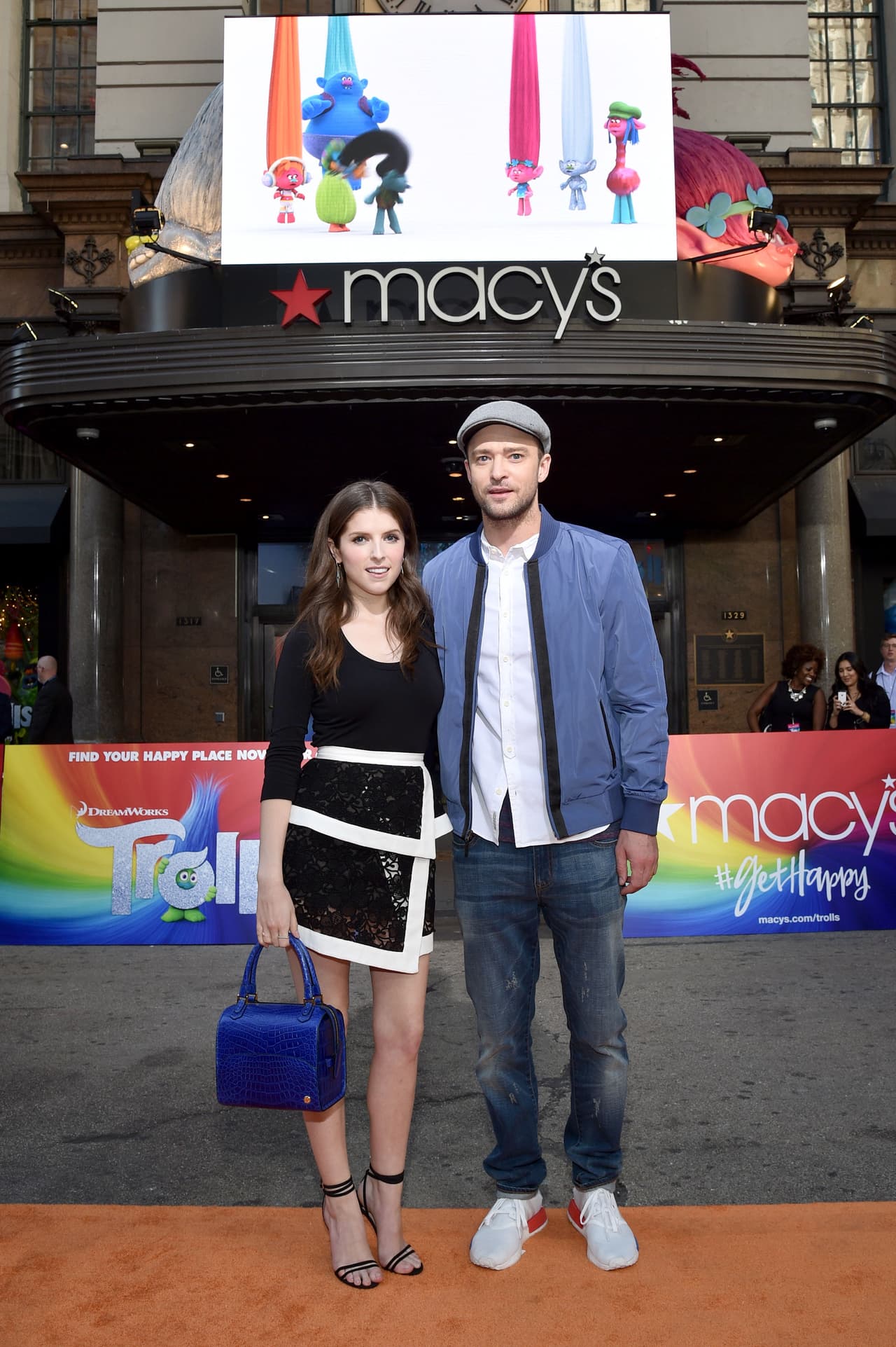 Una de las primeras famosas a las que les vimos esta marca fue a Anna Kendrick en octubre de 2016.