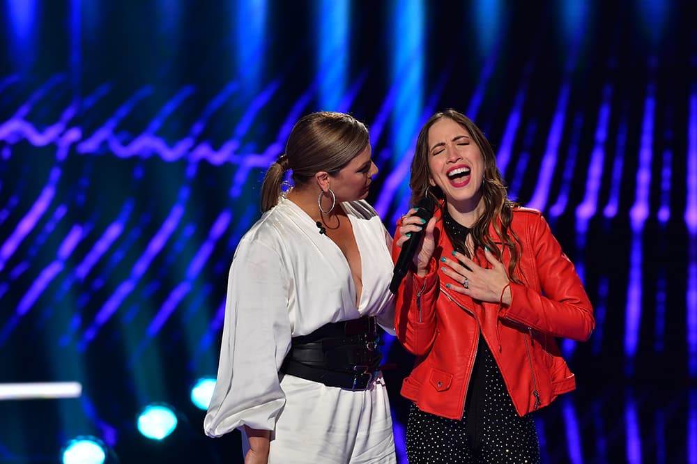 Olga Tañón la escuchó con atención.