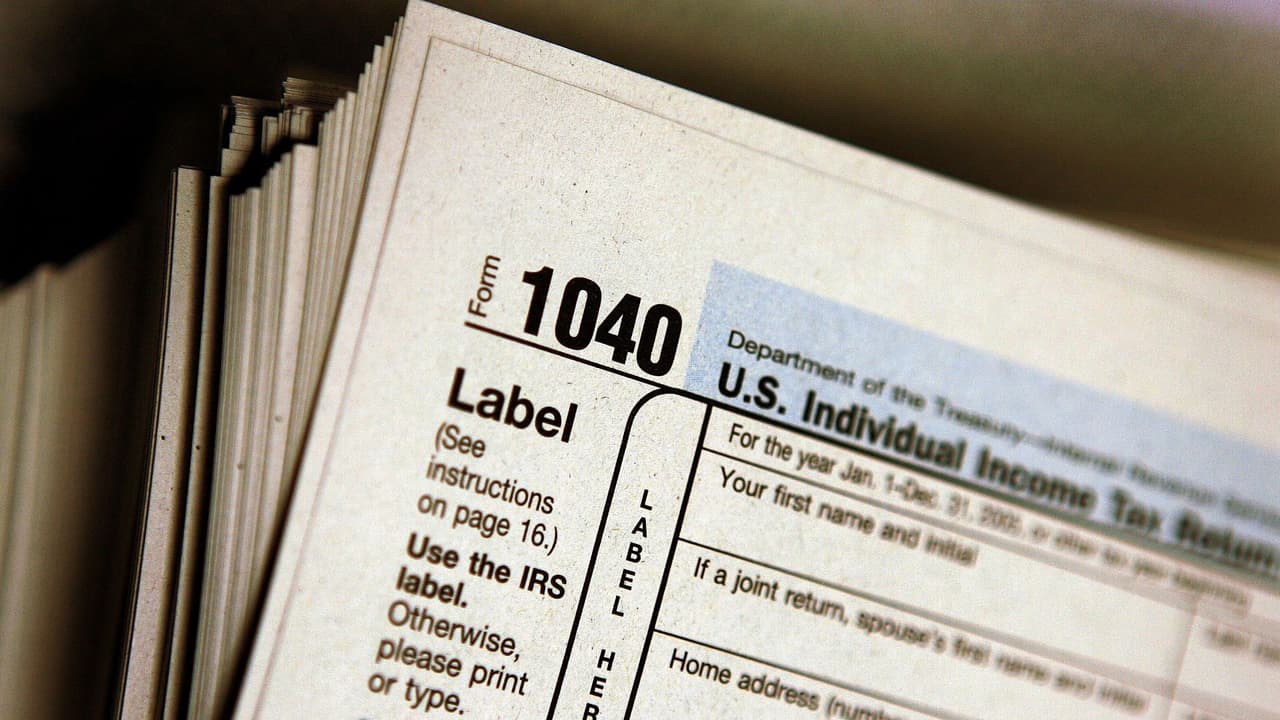 ¿Qué deducciones puedes hacer en tu declaración de impuestos si trabajaste desde casa?