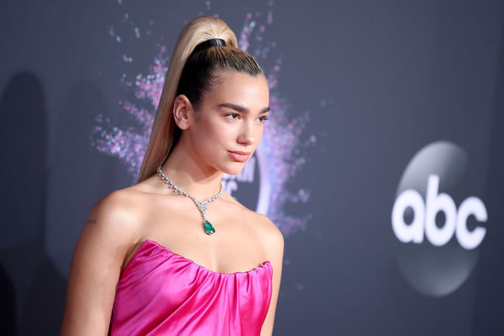 LOS ANGELES, CALIFORNIA - NOVEMBER 24: Dua Lipa attends the 2019 American Music Awards at Microsoft Theater on November 24, 2019 in Los Angeles, California. (Photo by Rich Fury/Getty Images)