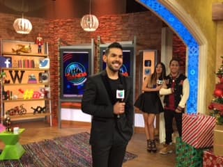 José Santana y Saritza Alvarado disfrutaron de la transmisión del show previo a la gran final de La Banda.