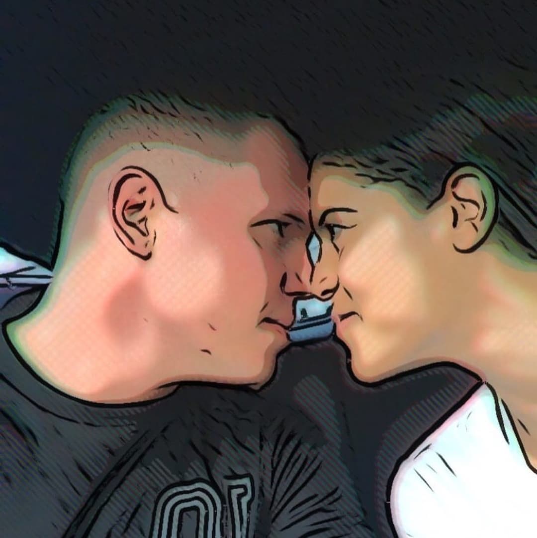 Quienes también emocionaron a las redes sociales fueron Francisca Lachapel y su prometido, el italiano Francceso Zampogna, pues luego de mantener en total hermetismo su noviazgo, a partir de este año comenzaron a mostrar su amor a través de Instagram.