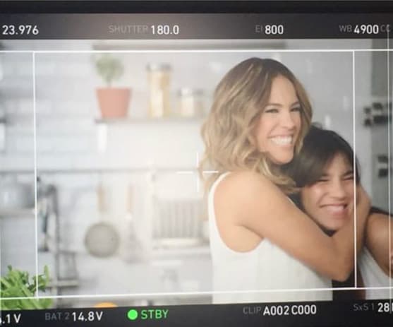 "Gracias mi milagritos por tantas risas compartidas, por hacer tus milagritos en mi, por tu amor y dedicación a tu trabajo... Por que mas que ser pare de mi equipo, eres parte de mi corazón! Te quiero mucho!", compartió Karla.