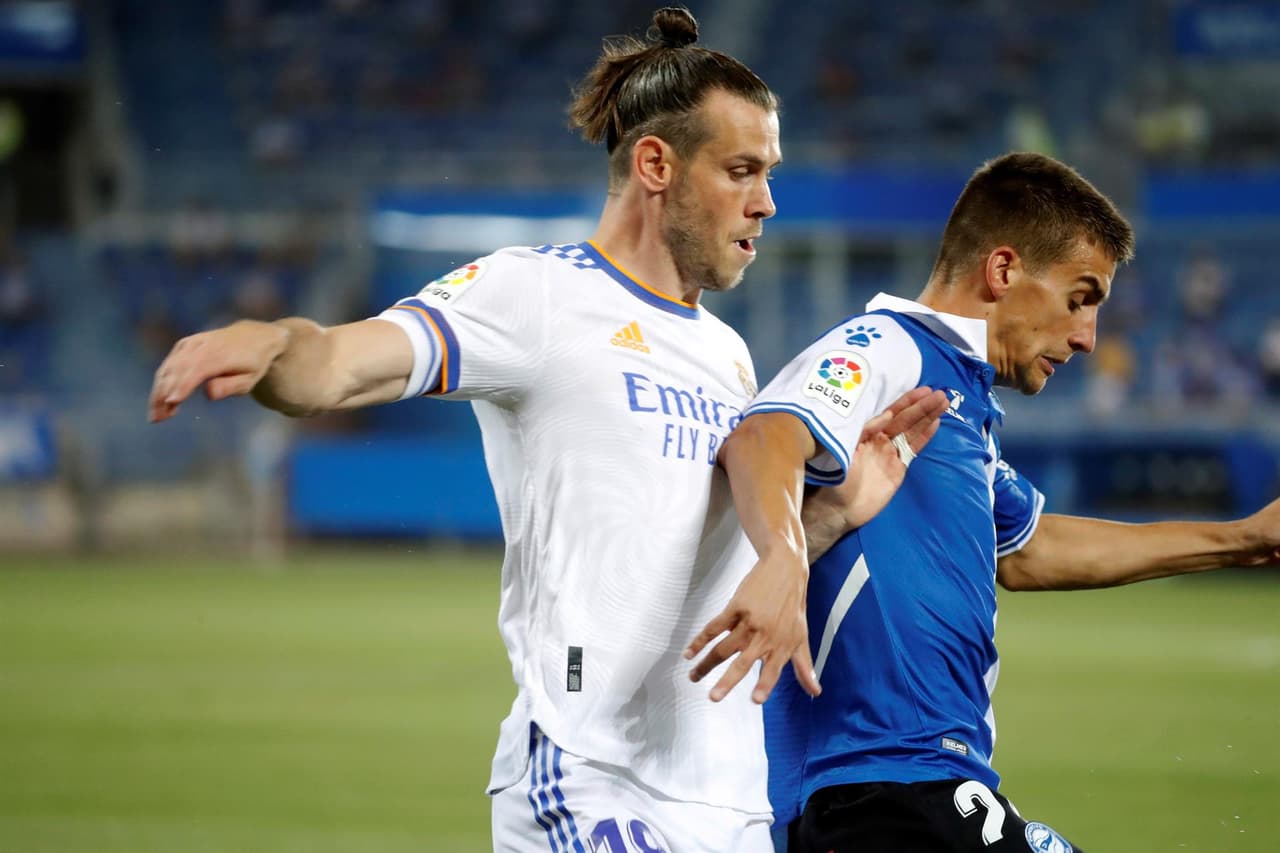 Real Madrid debuta con victoria sobre el Alavés en esta temporada de LaLiga. Con doblete de Karim Benzemá, gol de Nacho Fernández y Vinicius Junior, el club merengue suma sus tres primeros puntos en la tabla. Gareth Bale está de regreso.