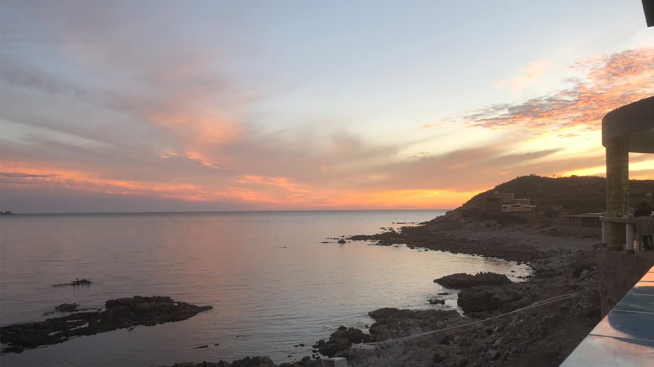 Los atardeceres de San Carlos son esperados por turistas para deleitarse tomando fotos. Esta ciudad también es escogida para la celebración de bodas.