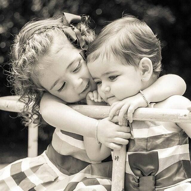 Estas pequeñas le han robado el corazón a
<b><a href="http://www.univision.com/temas/jacqueline-bracamontes"> Jacky Bracamontes</a></b>.