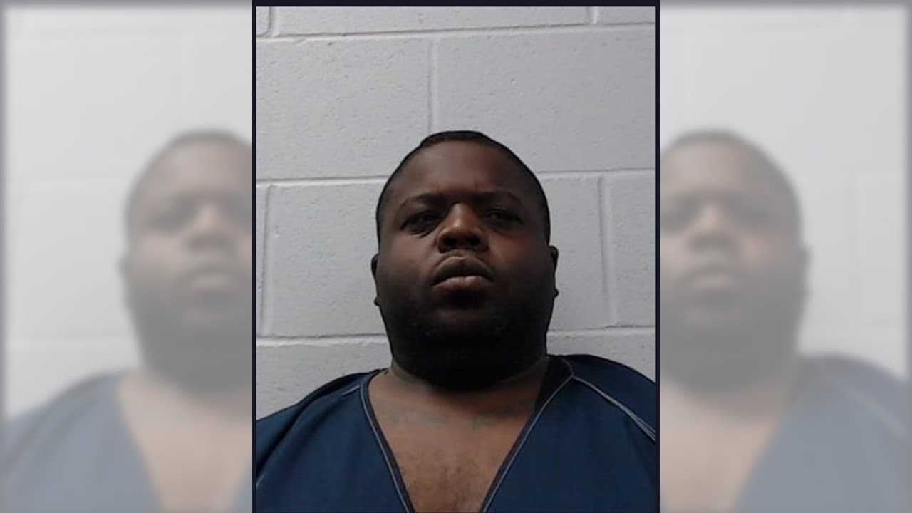 Joshua Wright, de 36 años.