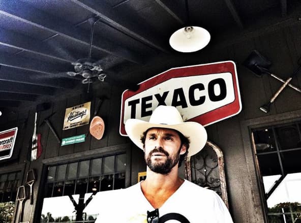 En este filme no sólo actuó, también se encargó de la producción.