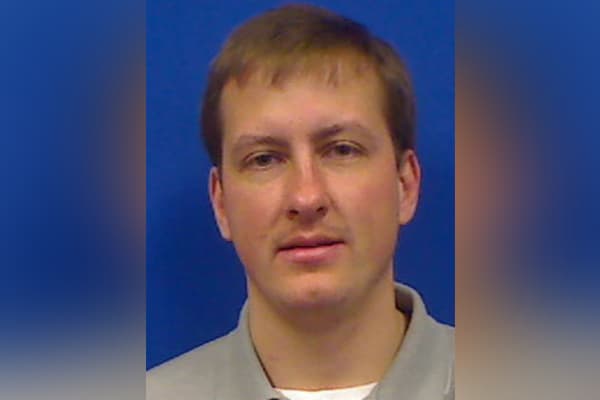 Alexander Mikhail Gusev, de Virginia Beach, tenía 9 años como empleado de la ciudad. Trabajaba en el departamento de obras públicas.