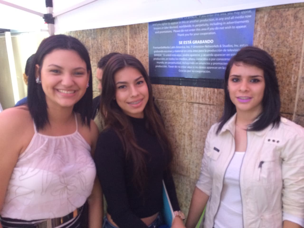 Las audiciones de La Banda comenzaron viento en popa en Puerto Rico. Cientos de chicos y chicas llegaron desde muy temprano a probar su suerte. Ni la lluvia impidió que hicieran largas filas.