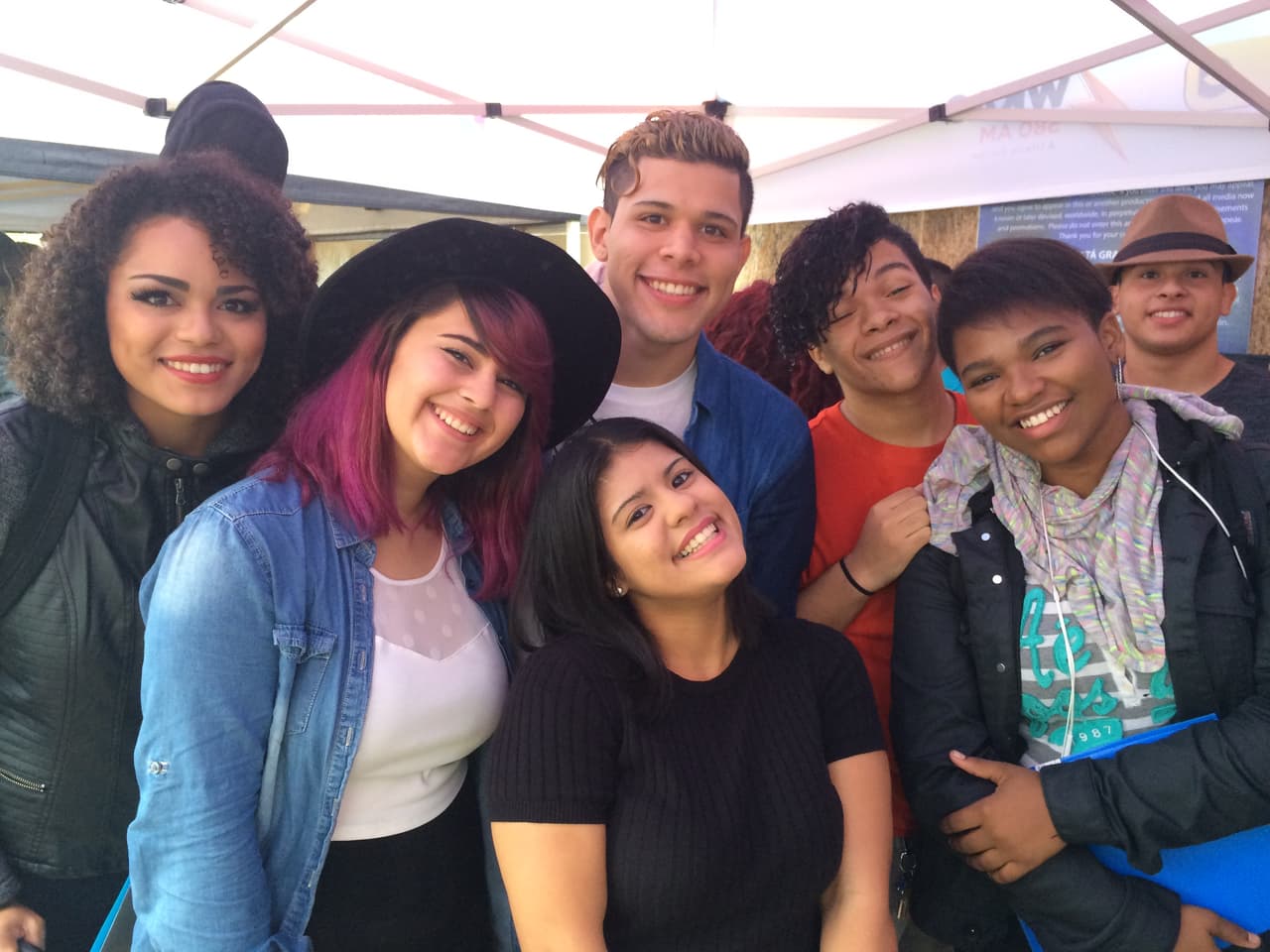 Las audiciones de La Banda comenzaron viento en popa en Puerto Rico. Cientos de chicos y chicas llegaron desde muy temprano a probar su suerte. Ni la lluvia impidió que hicieran largas filas.