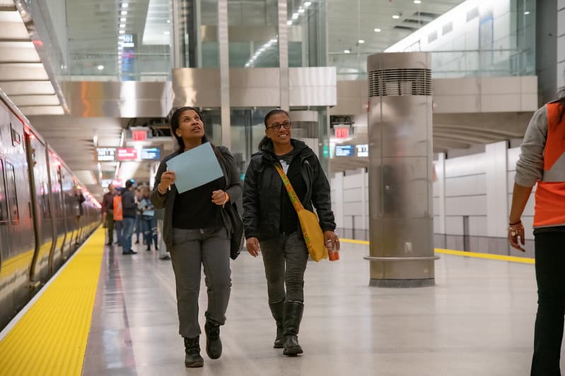 Lo que sí, han dicho, es que aún se están realizando pruebas exhaustivas para garantizar la seguridad en todos los sistemas en la nueva Grand Central Madison.
