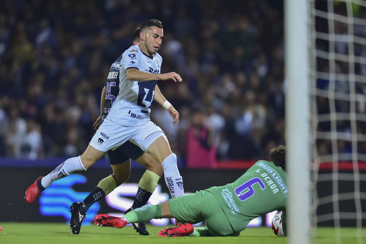 Grupo B: Chivas de Guadalajara, Mazatlán FC, Atlas y Tigres.