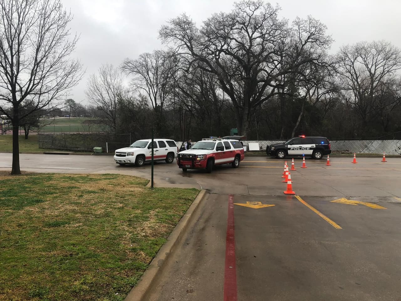 Uno de los mensajes por parte de las autoridades a los padres fue que no fueran a buscar a sus hijos en el momento.