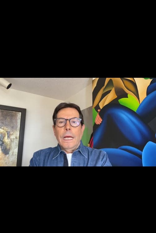 Al mediodía del sábado 8 de agosto, 'Pepillo' Origel publicó un video en su cuenta de Instagram en el que dijo que hablaba "de frente" con Buenfil porque por teléfono lo tenía "bloqueado". Aseguró que incluso 
<b>ha recibido "amenazas"</b> contra él y sus dos perros, Tom y Jerry. 
<br>