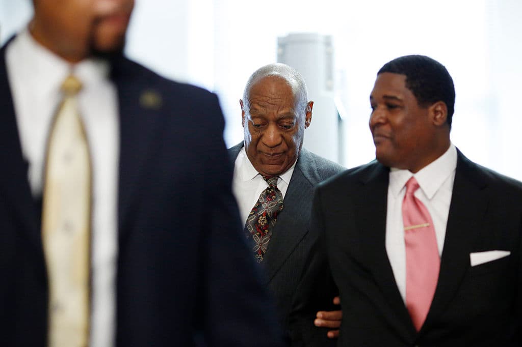 Jueza da luz verde a juicio contra el comediante Bill Cosby por presunta agresión sexual