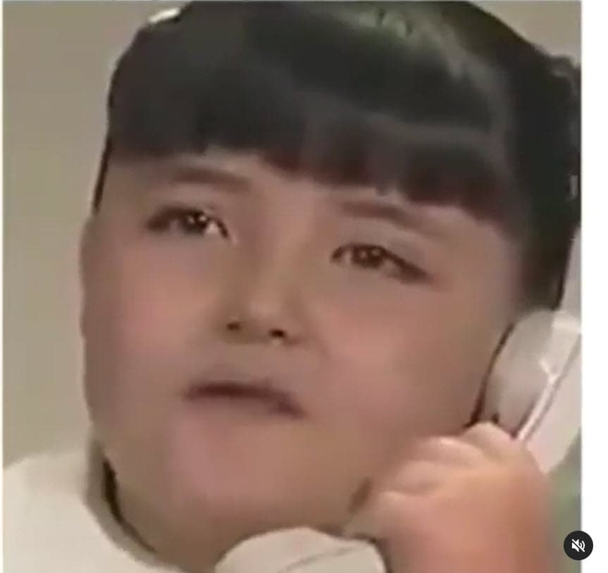 "A mí 
<b><a href="https://www.youtube.com/watch?time_continue=410&v=yxEJTUfki7w&feature=emb_title" target="_blank">me 'buleaban' un chorro</a></b>", dijo en la charla con Gustavo Adolfo Infante. 
<br>