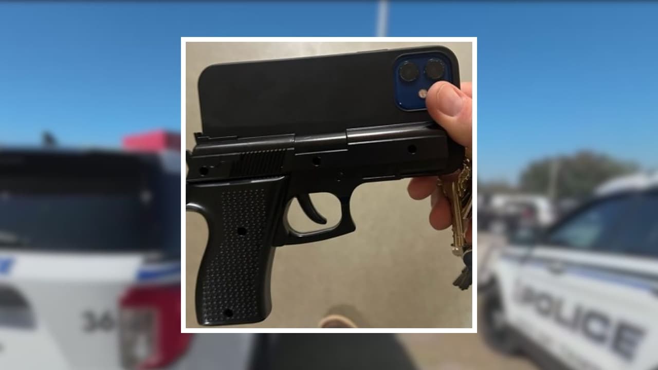 Alarma en escuela de Tampa: estudiante lleva funda de celular en forma de pistola