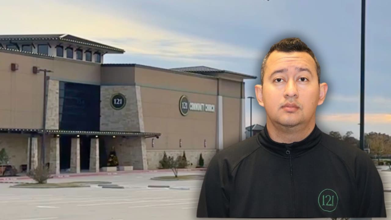 Pastor de Grapevine es acusado de posesión de material obsceno y cámaras de su casa destapan algo más