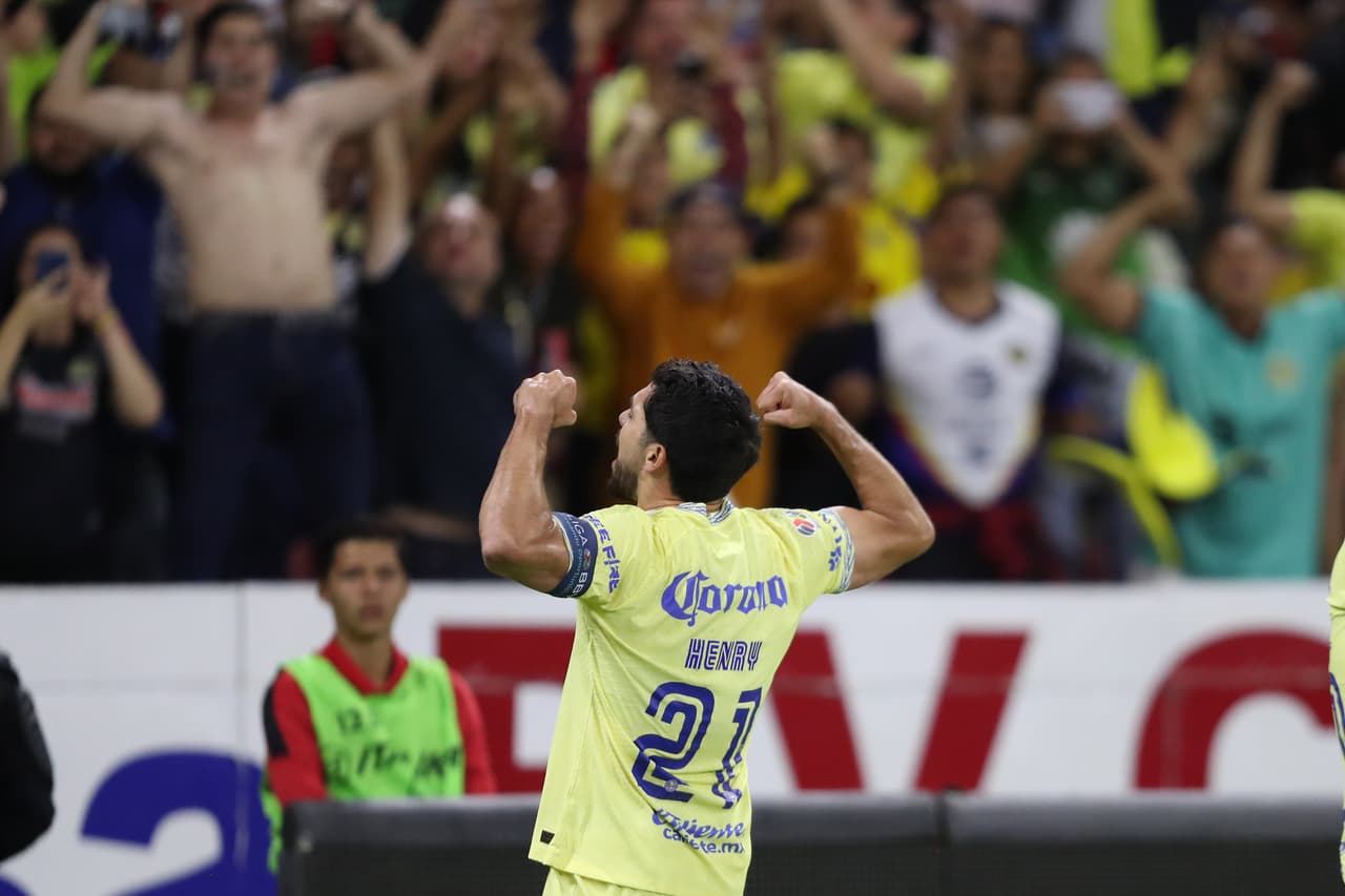 ¡Águila y mundialista! Henry Martín busca renovación con América