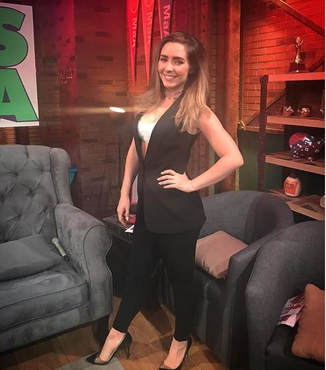 La actriz pasó la noche junto con su pareja Marcus Ornellas y su hijo Diego en el hotel, donde la habitación tiene un costo de 150 dólares.