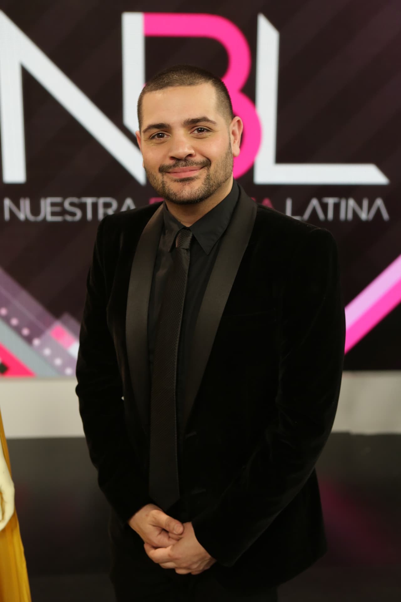 Las chicas siempre encuentran divertidas maneras de matar los nervios antes de subir al escenario. No les pierdas pie ni pisada y súmate al backstage de #NBL VIP.