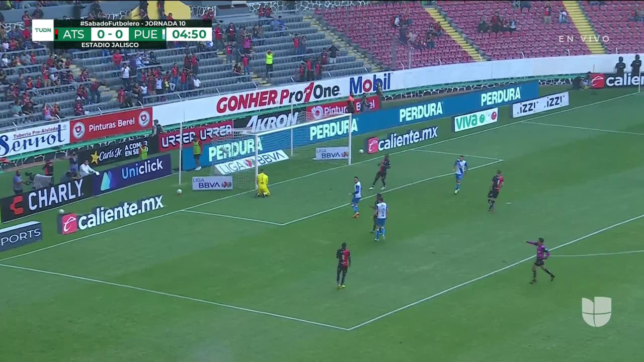 ¡TIRO ATAJADO! disparo por Julio Furch.